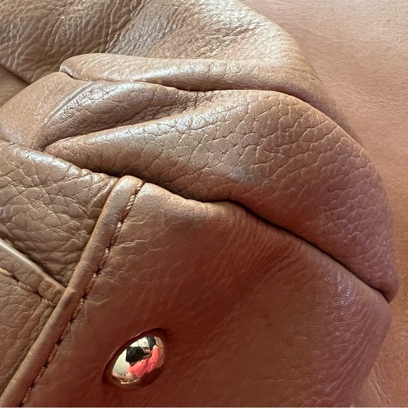 Vintage Italian Tan Pebble Leather Shoulder Bag Mila Paoli Gold-tone hardware - Picture 7 of 13